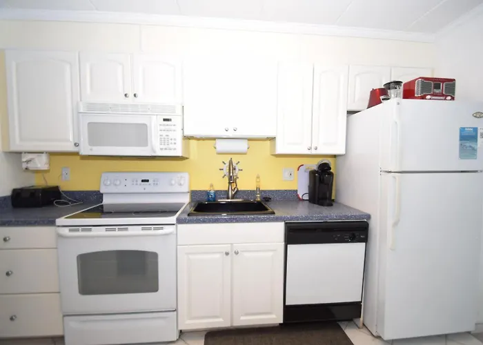 Worcester House 503 Apartment *